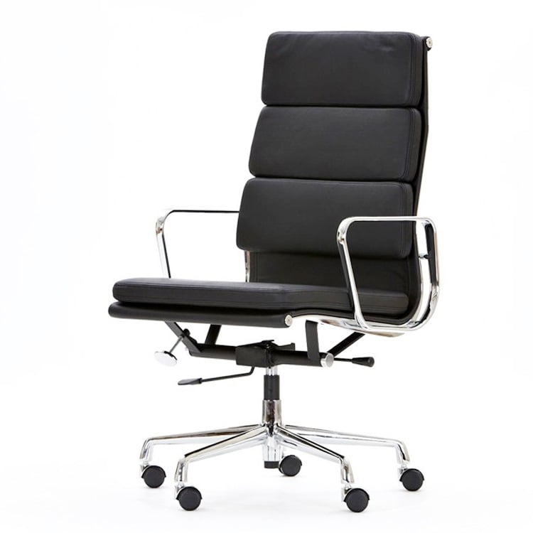 Charles Eames style, Styreleder EA219 lær svart