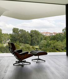 Design Eames lounge valnøtt svart skinn i Norge